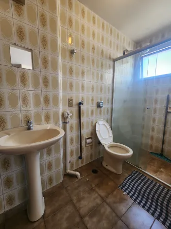 Alugar Apartamento / Padr&atilde;o em S&atilde;o Jos&eacute; do Rio Preto R$ 800,00 - Foto 6