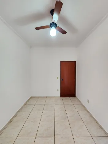 Alugar Casa / Padr&atilde;o em S&atilde;o Jos&eacute; do Rio Preto R$ 1.139,23 - Foto 9
