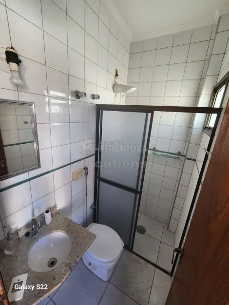 Alugar Apartamento / Padr&atilde;o em S&atilde;o Jos&eacute; do Rio Preto R$ 1.400,00 - Foto 9