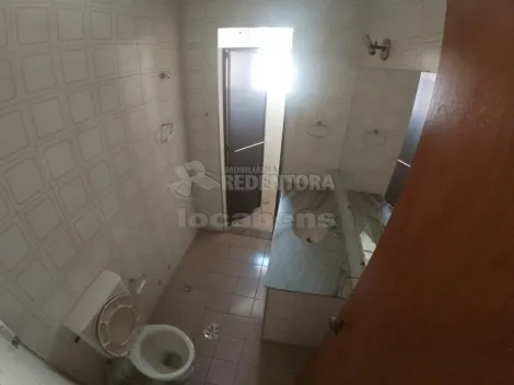 Alugar Apartamento / Padr&atilde;o em S&atilde;o Jos&eacute; do Rio Preto R$ 1.300,00 - Foto 8