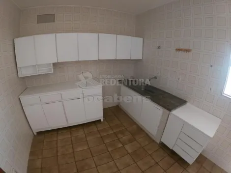 Alugar Apartamento / Padr&atilde;o em S&atilde;o Jos&eacute; do Rio Preto R$ 1.300,00 - Foto 12