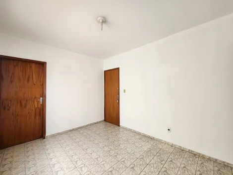 Alugar Apartamento / Padr&atilde;o em S&atilde;o Jos&eacute; do Rio Preto R$ 900,00 - Foto 2