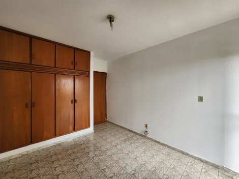 Alugar Apartamento / Padr&atilde;o em S&atilde;o Jos&eacute; do Rio Preto R$ 900,00 - Foto 6