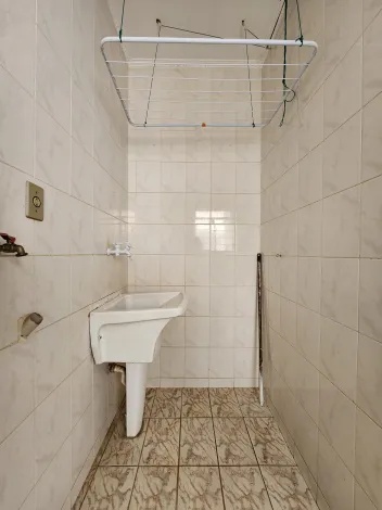 Alugar Apartamento / Padr&atilde;o em S&atilde;o Jos&eacute; do Rio Preto R$ 900,00 - Foto 9