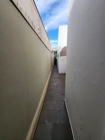Alugar Casa / Padr&atilde;o em S&atilde;o Jos&eacute; do Rio Preto R$ 3.900,00 - Foto 12