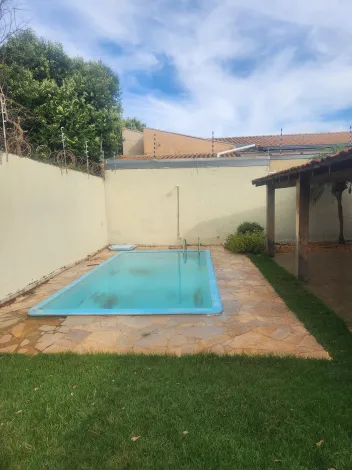 Alugar Casa / Padr&atilde;o em S&atilde;o Jos&eacute; do Rio Preto R$ 3.900,00 - Foto 28