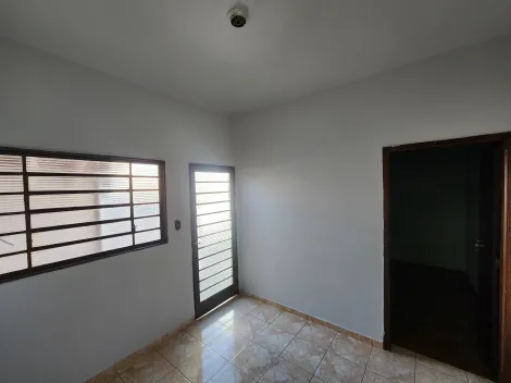 Alugar Casa / Padr&atilde;o em S&atilde;o Jos&eacute; do Rio Preto R$ 700,00 - Foto 4