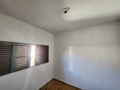 Alugar Casa / Padr&atilde;o em S&atilde;o Jos&eacute; do Rio Preto R$ 700,00 - Foto 7