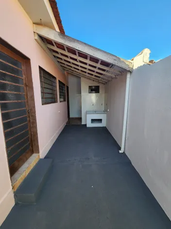 Alugar Casa / Padr&atilde;o em S&atilde;o Jos&eacute; do Rio Preto R$ 700,00 - Foto 9