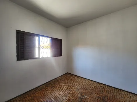 Alugar Casa / Padr&atilde;o em S&atilde;o Jos&eacute; do Rio Preto R$ 700,00 - Foto 4