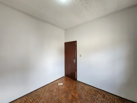 Alugar Casa / Padr&atilde;o em S&atilde;o Jos&eacute; do Rio Preto R$ 750,00 - Foto 5