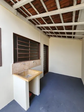 Alugar Casa / Padr&atilde;o em S&atilde;o Jos&eacute; do Rio Preto R$ 750,00 - Foto 7