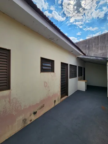 Alugar Casa / Padr&atilde;o em S&atilde;o Jos&eacute; do Rio Preto R$ 750,00 - Foto 8