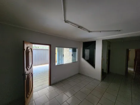 Alugar Casa / Sobrado em S&atilde;o Jos&eacute; do Rio Preto R$ 2.900,00 - Foto 3