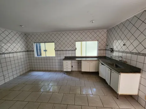 Alugar Casa / Sobrado em S&atilde;o Jos&eacute; do Rio Preto. apenas R$ 2.900,00