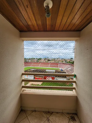 Alugar Apartamento / Padr&atilde;o em S&atilde;o Jos&eacute; do Rio Preto R$ 1.500,00 - Foto 3
