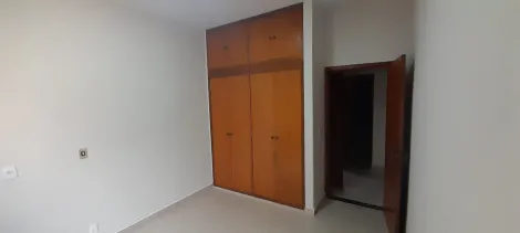 Alugar Casa / Padr&atilde;o em S&atilde;o Jos&eacute; do Rio Preto R$ 3.200,00 - Foto 4