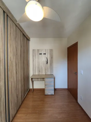 Alugar Apartamento / Padr&atilde;o em S&atilde;o Jos&eacute; do Rio Preto R$ 1.500,00 - Foto 9