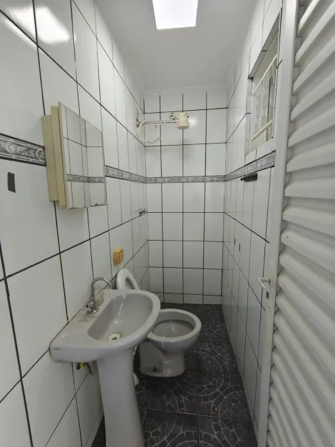 Alugar Casa / Padr&atilde;o em S&atilde;o Jos&eacute; do Rio Preto R$ 3.800,00 - Foto 3