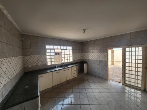 Alugar Casa / Sobrado em S&atilde;o Jos&eacute; do Rio Preto R$ 2.400,00 - Foto 2