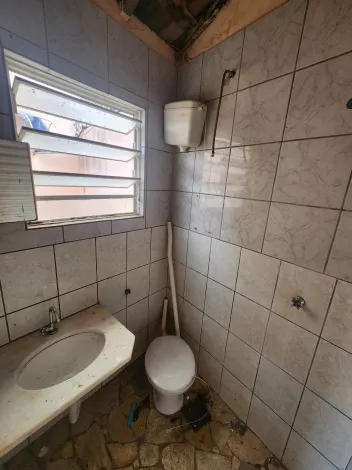 Alugar Casa / Sobrado em S&atilde;o Jos&eacute; do Rio Preto R$ 2.400,00 - Foto 13