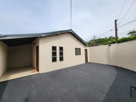 Alugar Casa / Padr&atilde;o em S&atilde;o Jos&eacute; do Rio Preto. apenas R$ 1.800,00