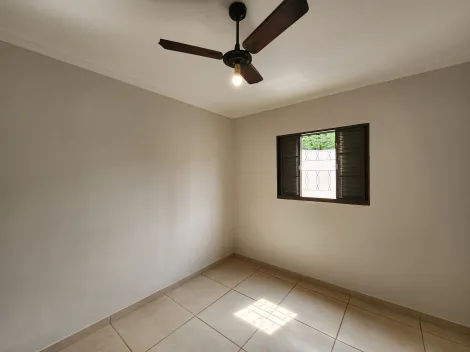 Alugar Casa / Padr&atilde;o em S&atilde;o Jos&eacute; do Rio Preto R$ 1.800,00 - Foto 6