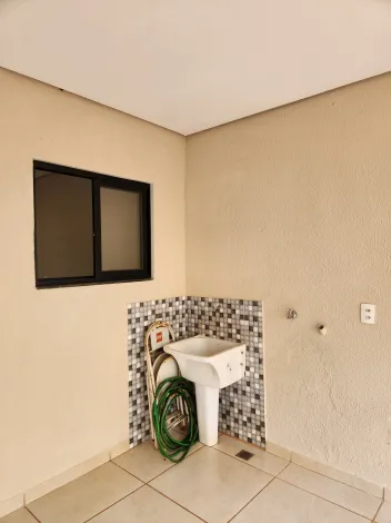 Alugar Casa / Padr&atilde;o em S&atilde;o Jos&eacute; do Rio Preto R$ 1.800,00 - Foto 11