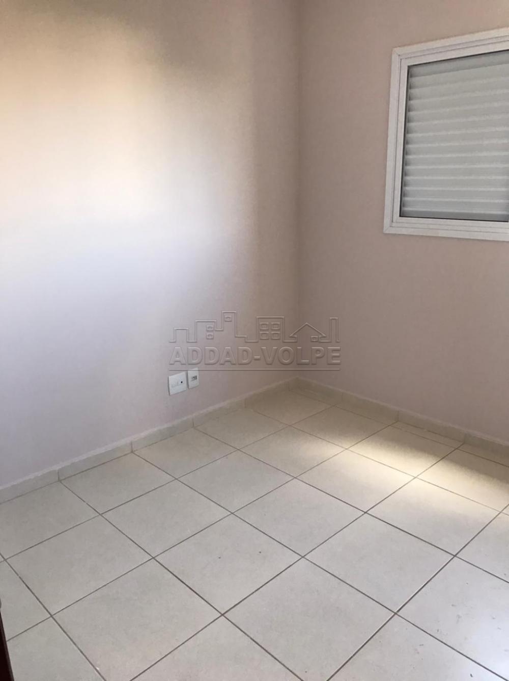 Alugar Apartamento / Padr&atilde;o em Bauru R$ 1.400,00 - Foto 11