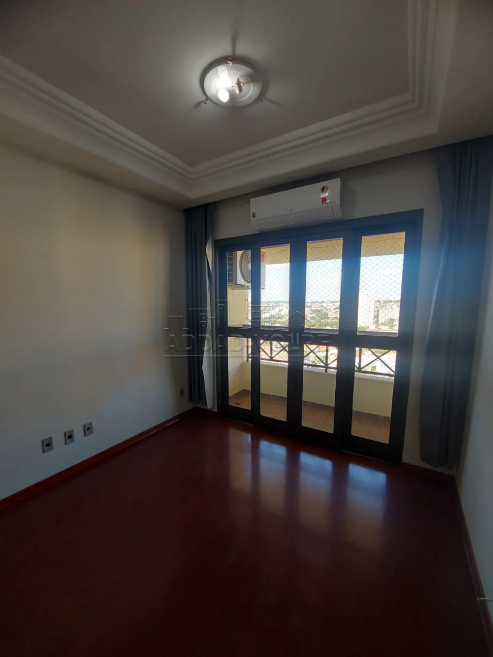 Comprar Apartamento / Padr&atilde;o em Bauru R$ 450.000,00 - Foto 2