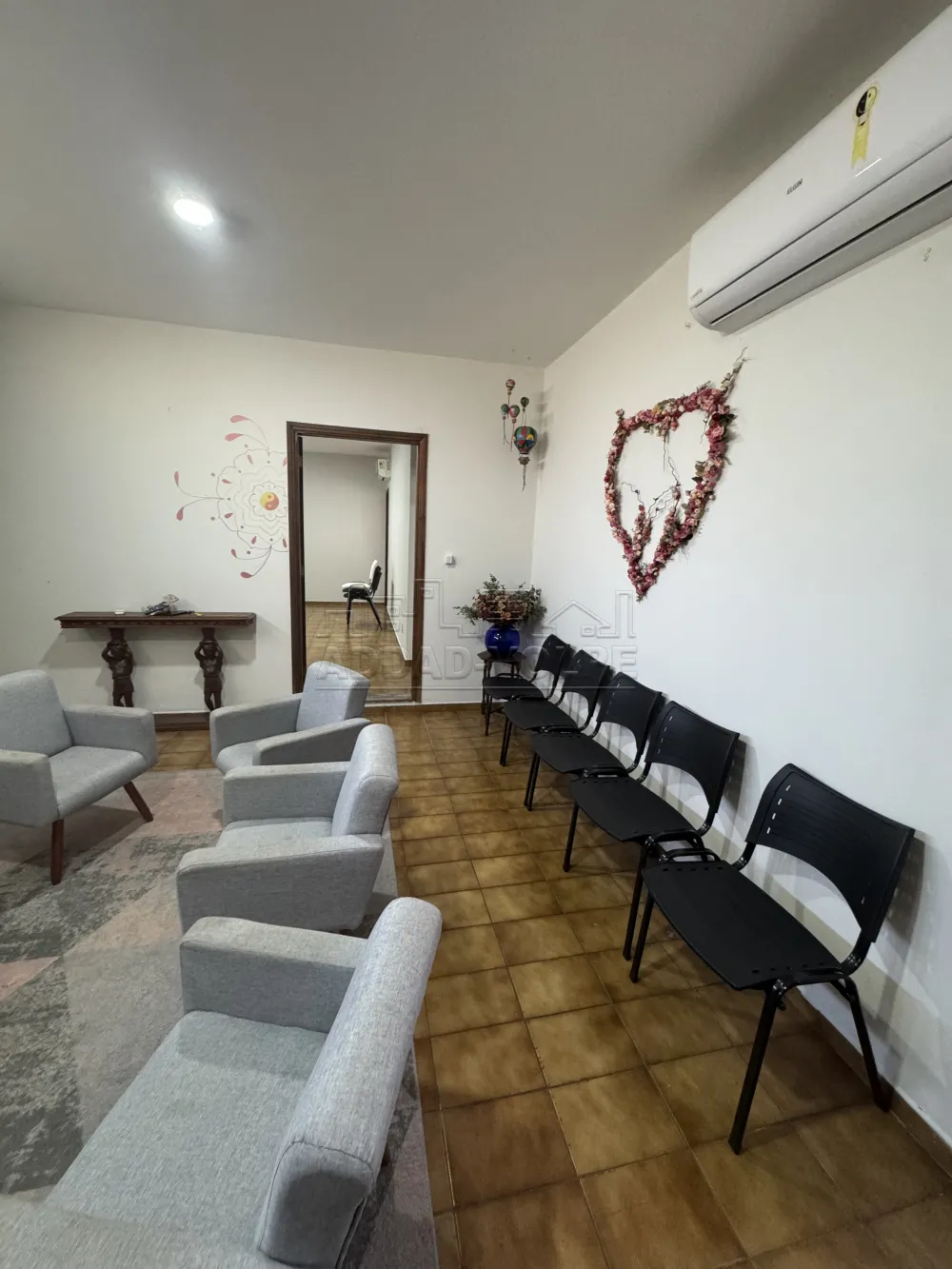 Alugar Comercial / Sala em Bauru R$ 1.200,00 - Foto 1