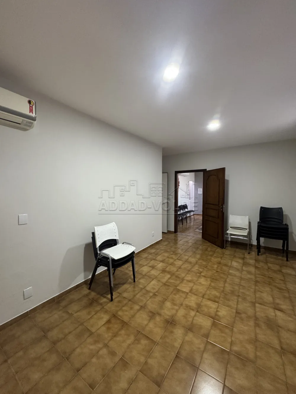 Alugar Comercial / Sala em Bauru R$ 1.200,00 - Foto 3