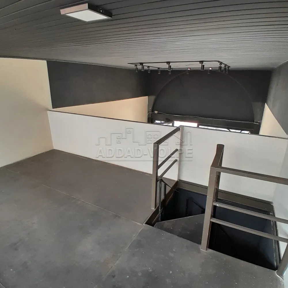 Alugar Comercial / Ponto Comercial em Bauru R$ 2.000,00 - Foto 3