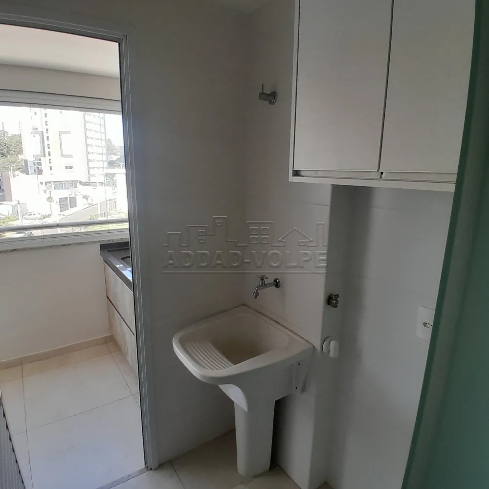 Alugar Apartamento / Padr&atilde;o em Bauru R$ 2.500,00 - Foto 4