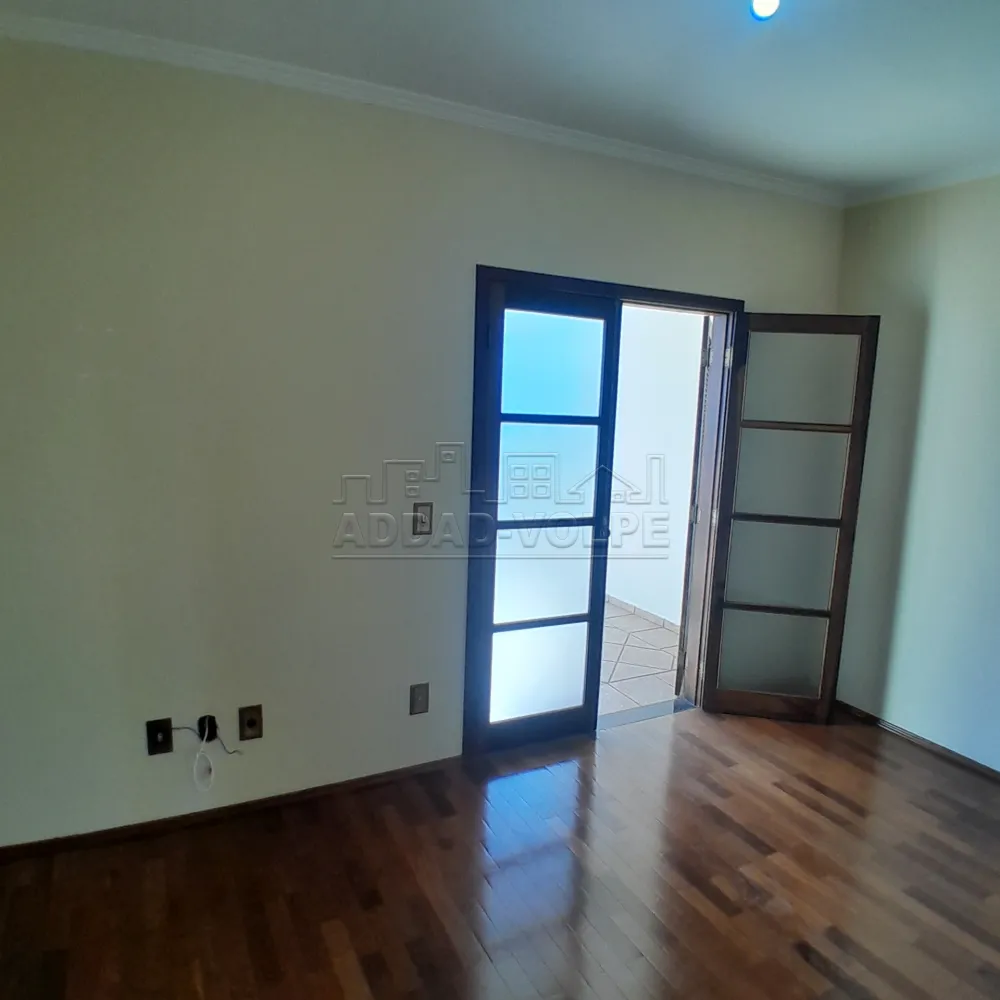 Alugar Casa / Sobrado em Bauru R$ 4.100,00 - Foto 6