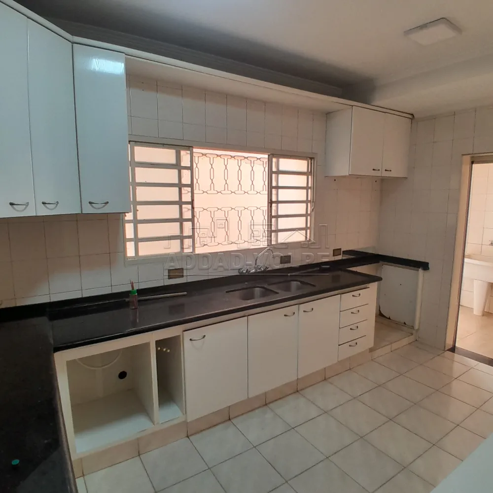 Alugar Casa / Sobrado em Bauru R$ 4.100,00 - Foto 4