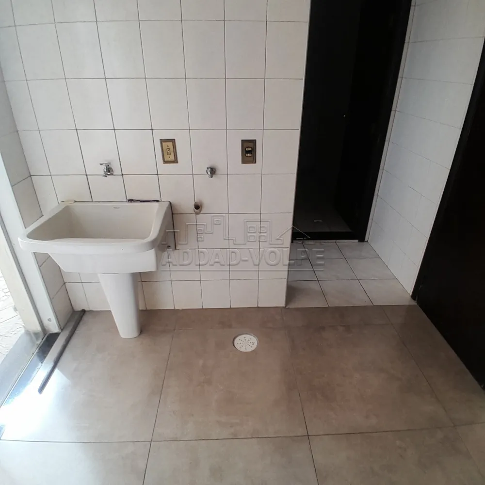 Alugar Casa / Sobrado em Bauru R$ 4.100,00 - Foto 19