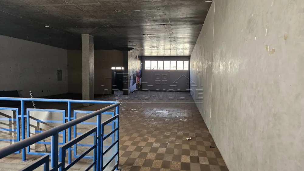 Comprar Comercial / Pr&eacute;dio em Bauru R$ 1.900.000,00 - Foto 2