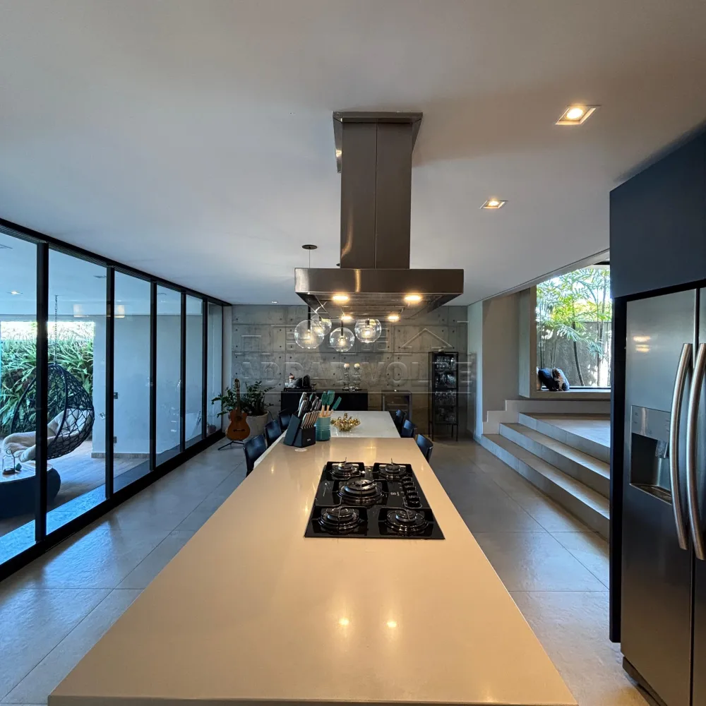 Comprar Casa / Condom&iacute;nio em Piratininga R$ 1.960.000,00 - Foto 3