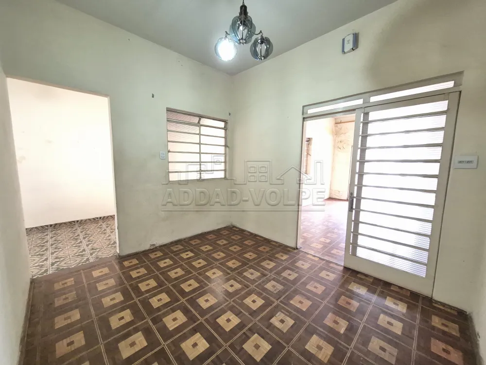 Alugar Casa / Padr&atilde;o em Bauru R$ 2.200,00 - Foto 1