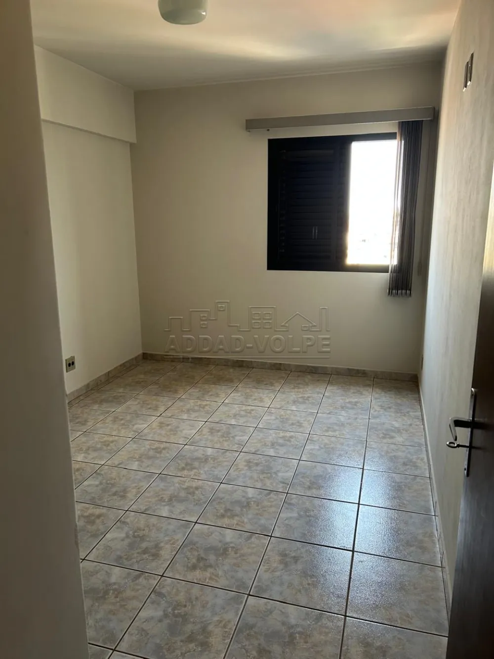 Alugar Apartamento / Padr&atilde;o em Bauru R$ 1.800,00 - Foto 27