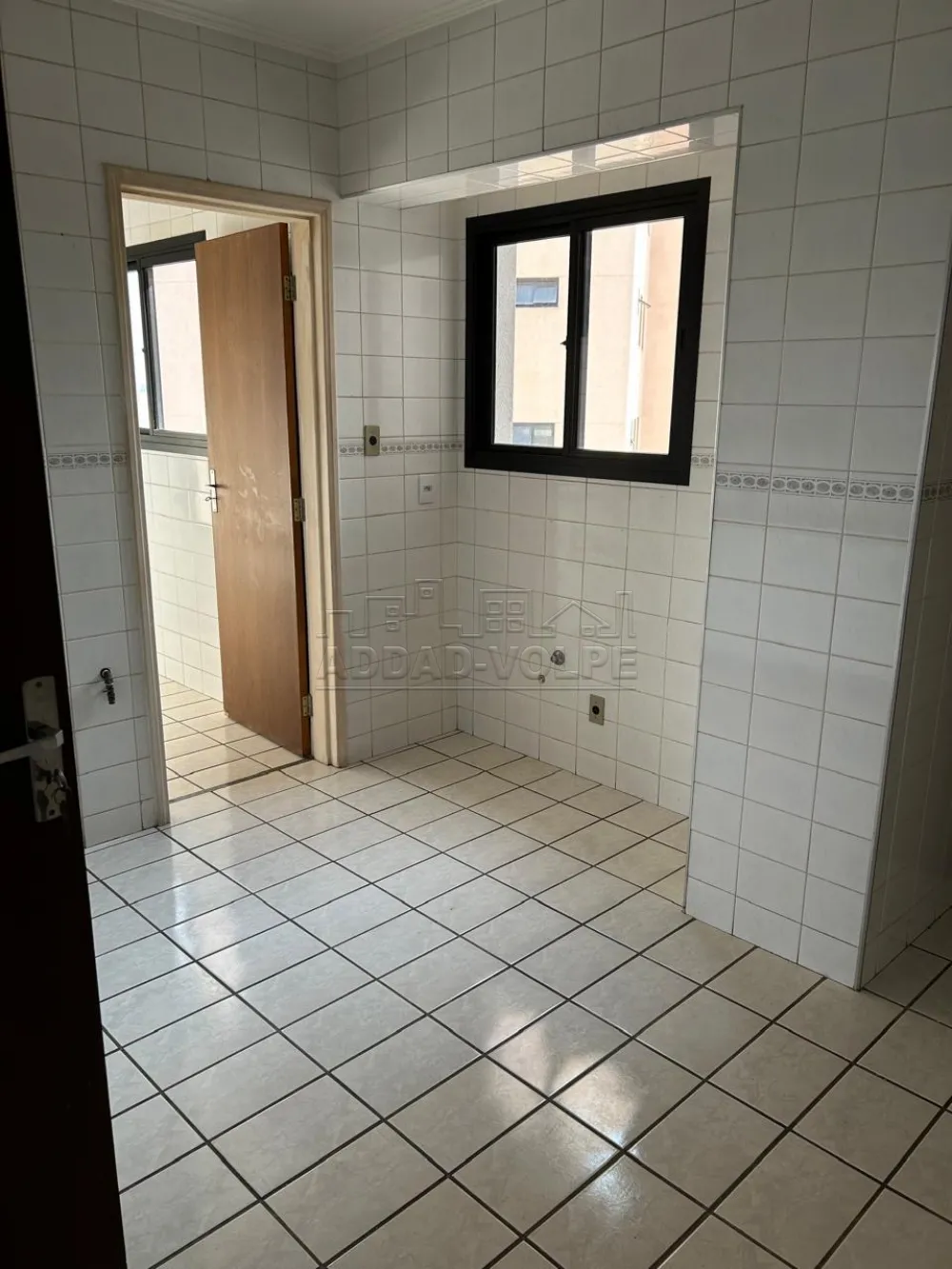 Alugar Apartamento / Padr&atilde;o em Bauru R$ 1.800,00 - Foto 2