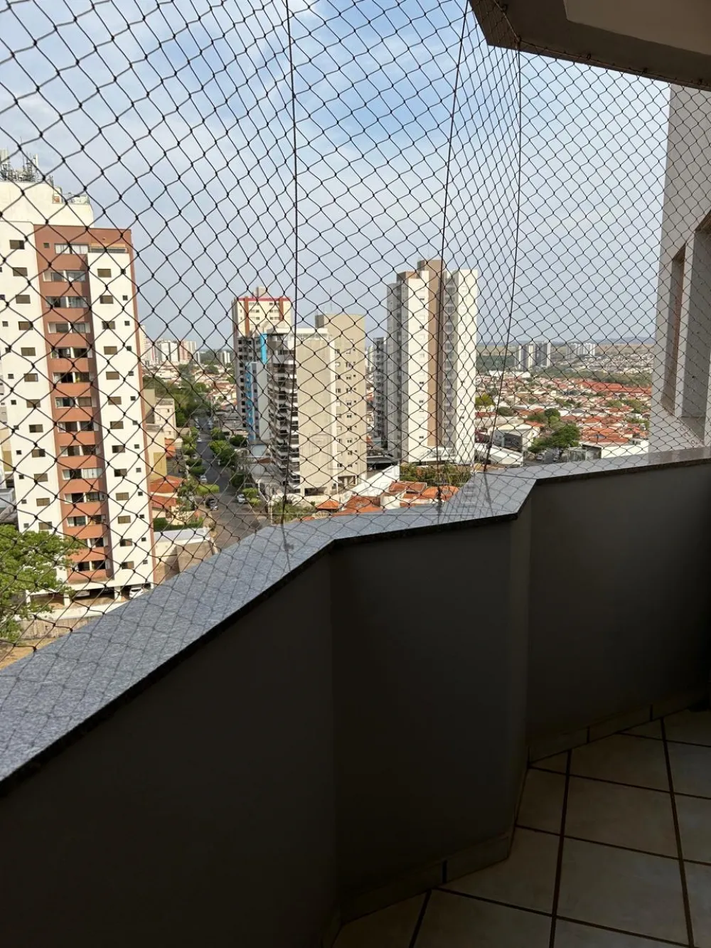 Alugar Apartamento / Padr&atilde;o em Bauru R$ 1.800,00 - Foto 14