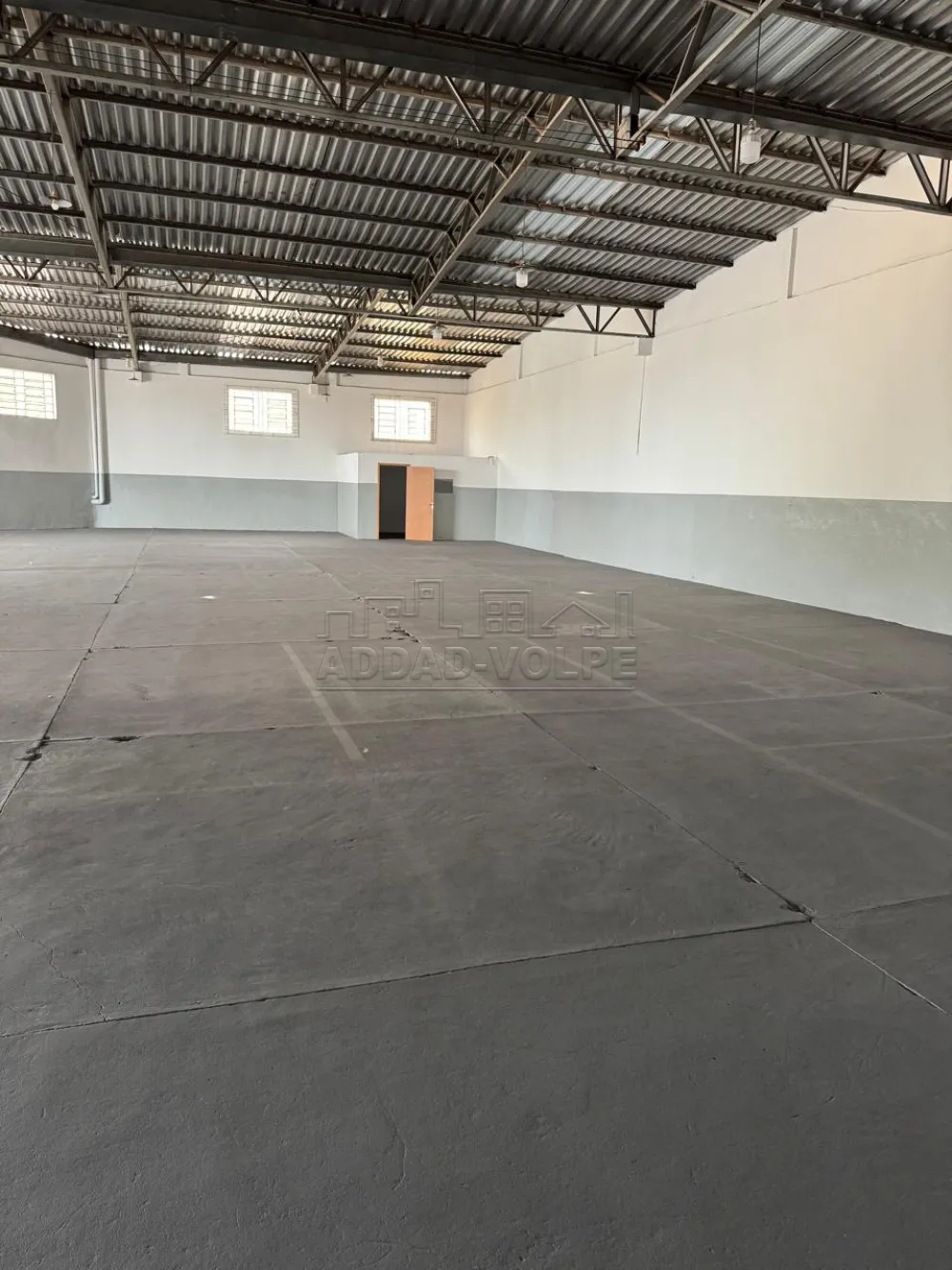 Alugar Comercial / Barrac&atilde;o em Bauru R$ 9.000,00 - Foto 4