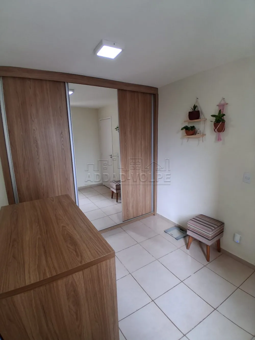 Comprar Apartamento / Padr&atilde;o em Bauru R$ 250.000,00 - Foto 3