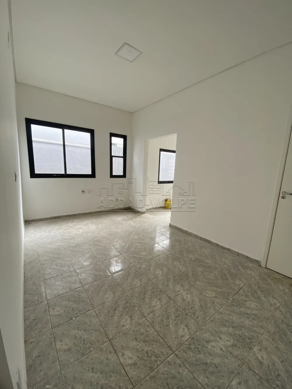 Alugar Comercial / Sala em Bauru R$ 1.800,00 - Foto 1