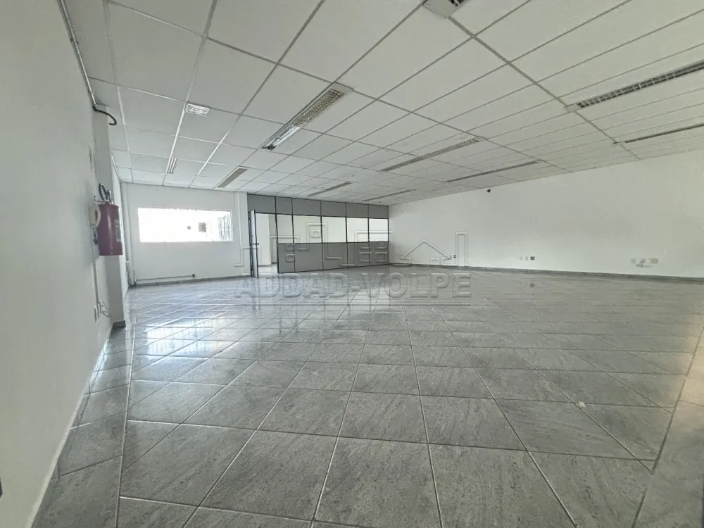 Alugar Comercial / Galp&atilde;o em Bauru R$ 7.000,00 - Foto 3