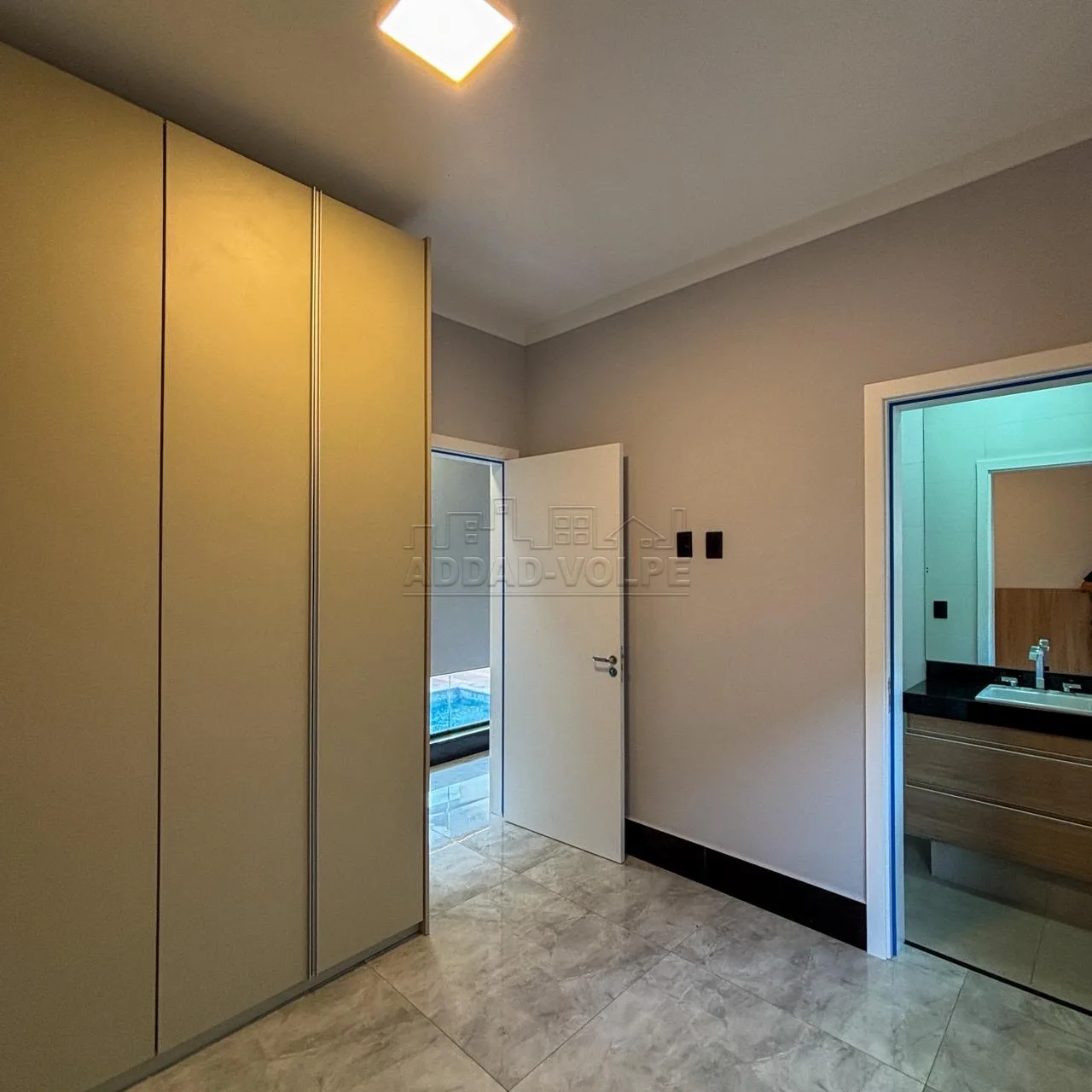 Comprar Casa / Condom&iacute;nio em Piratininga R$ 1.200.000,00 - Foto 11