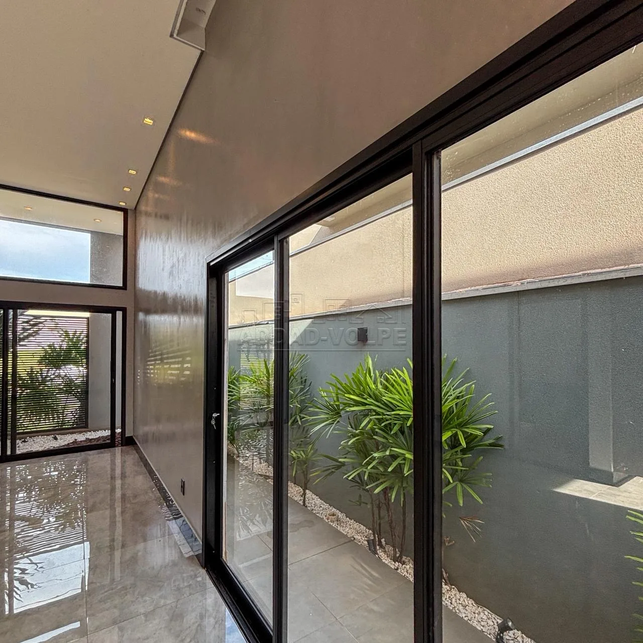 Comprar Casa / Condom&iacute;nio em Piratininga R$ 1.200.000,00 - Foto 14