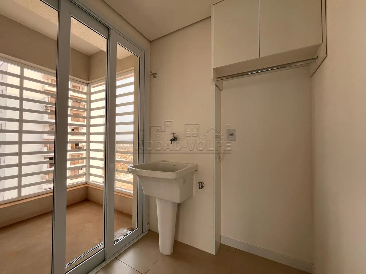 Alugar Apartamento / Padr&atilde;o em Bauru R$ 3.500,00 - Foto 8